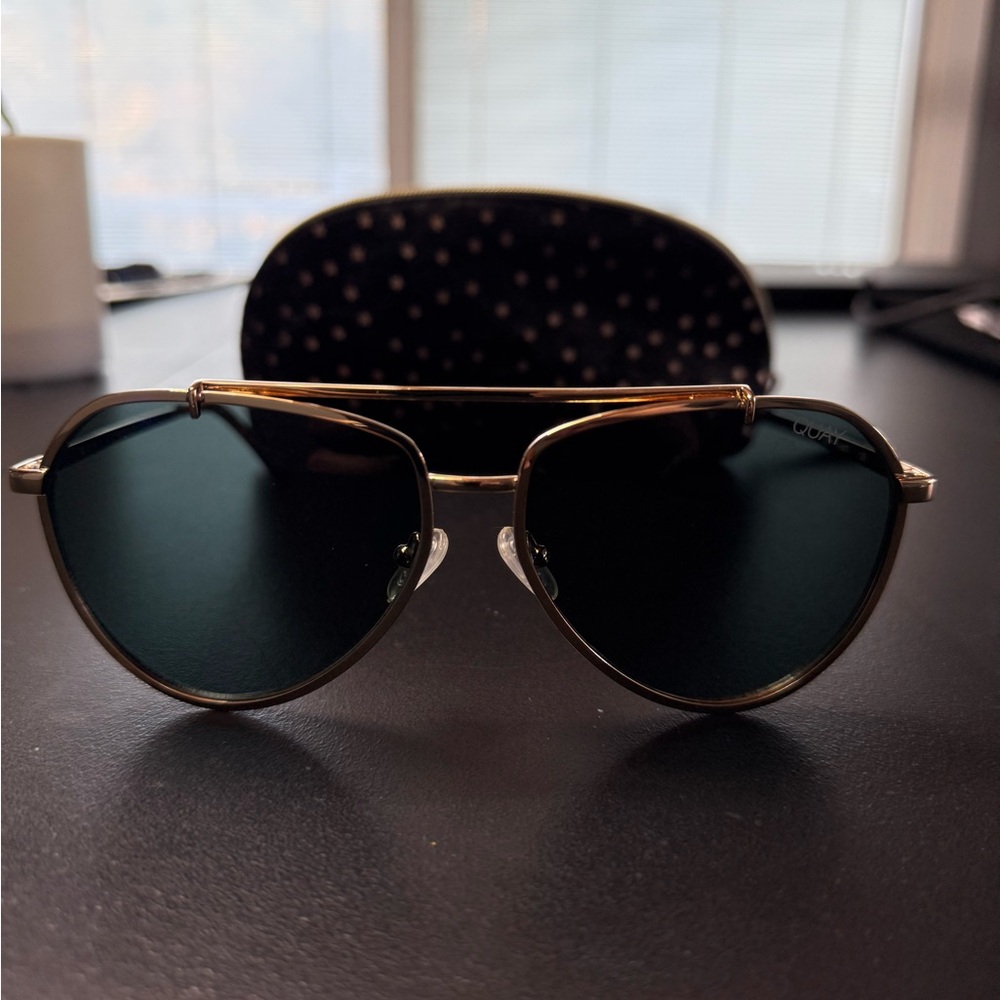 Gold and Black Aviator Sunglasses